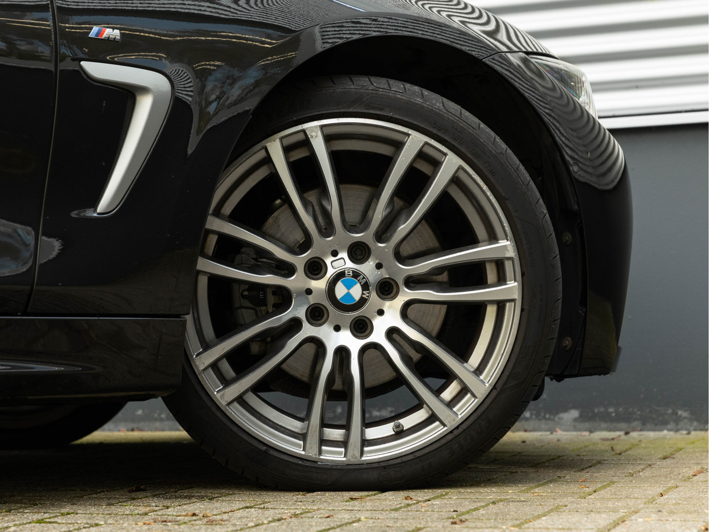 BMW BMW