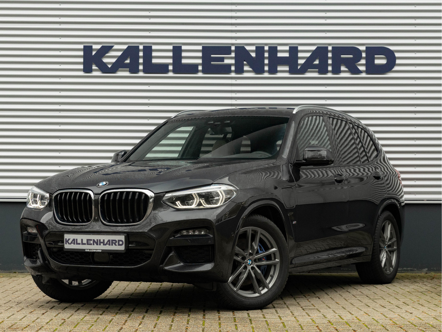 BMW BMW