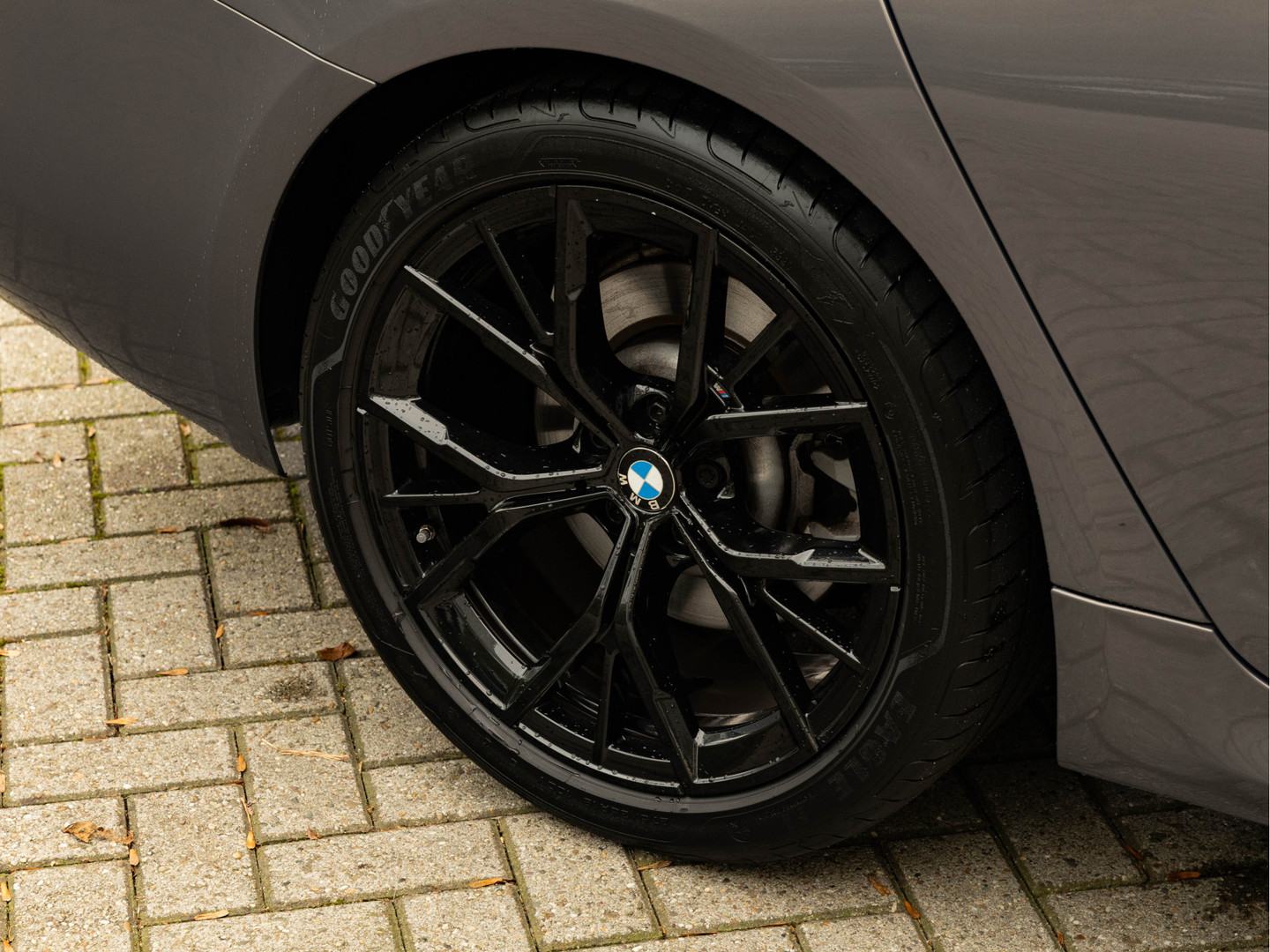 BMW BMW