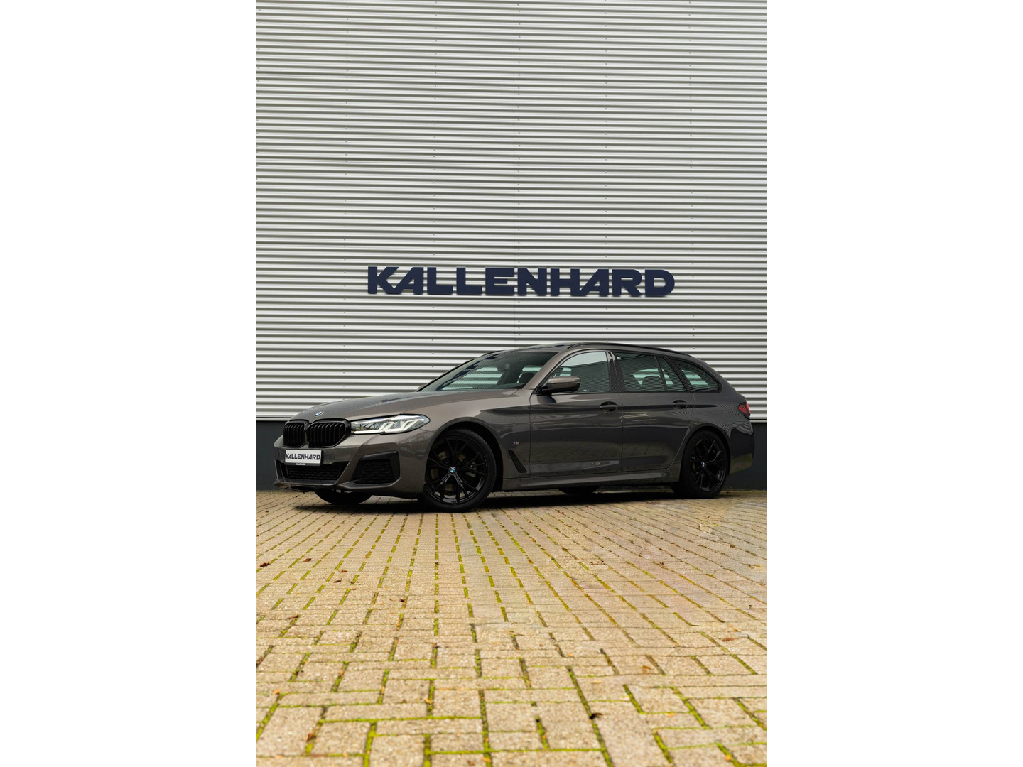 BMW BMW
