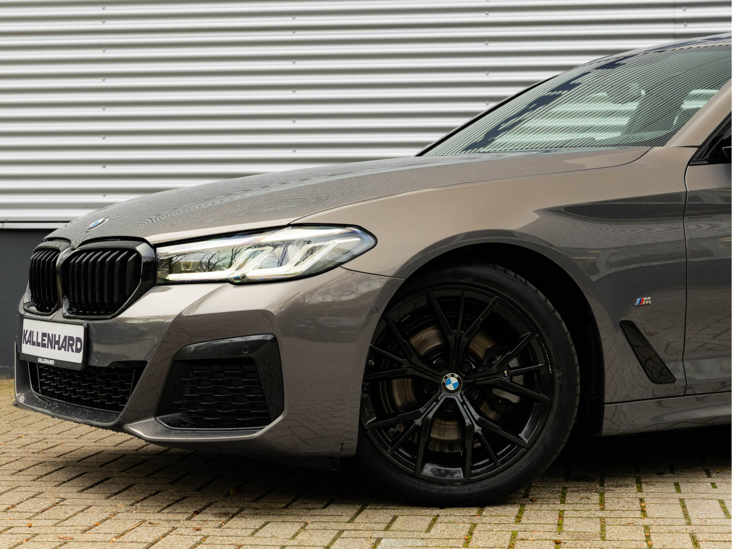 BMW BMW