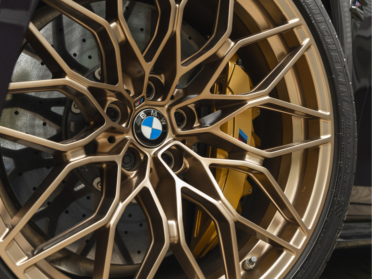 BMW BMW