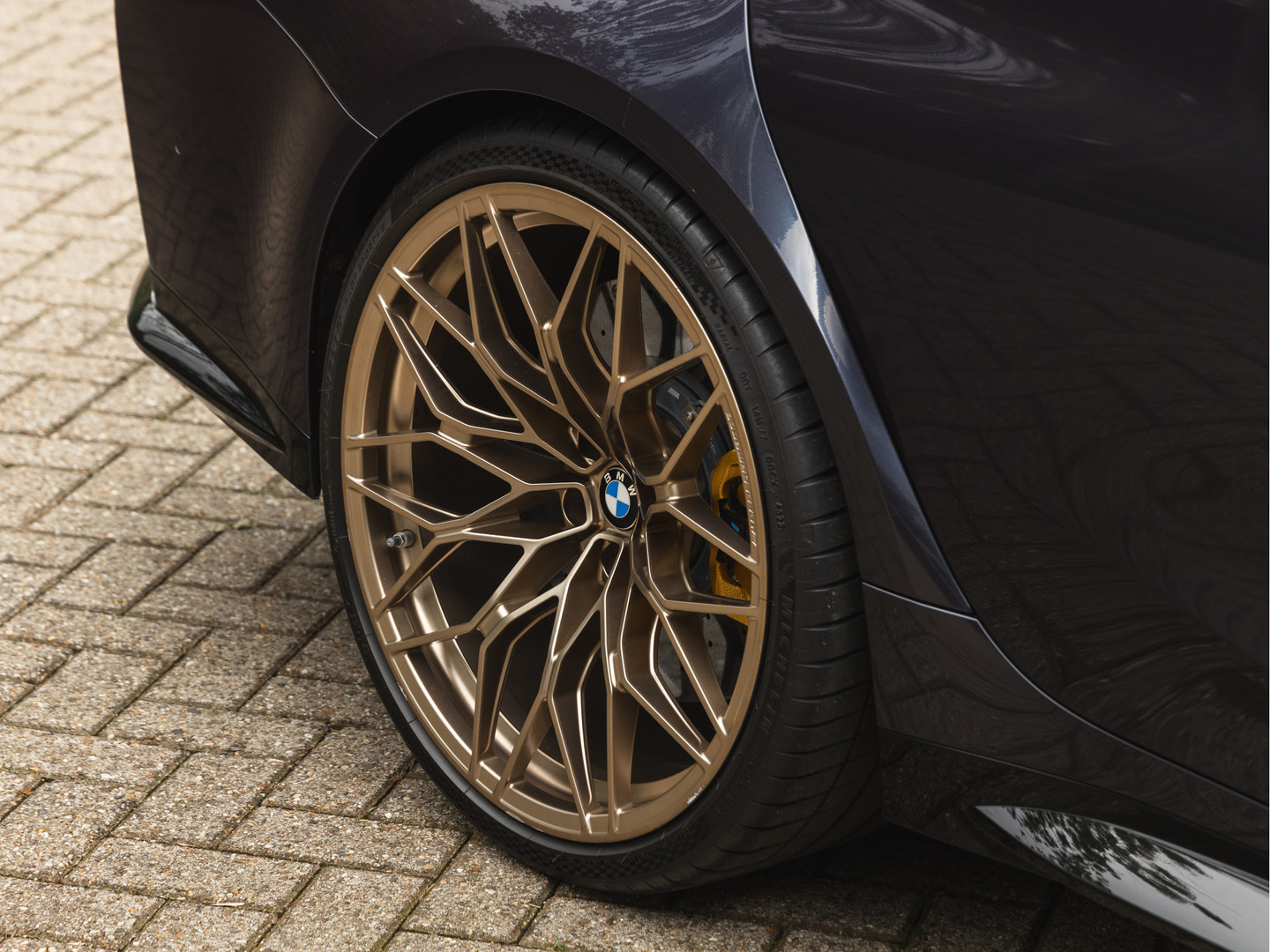 BMW BMW