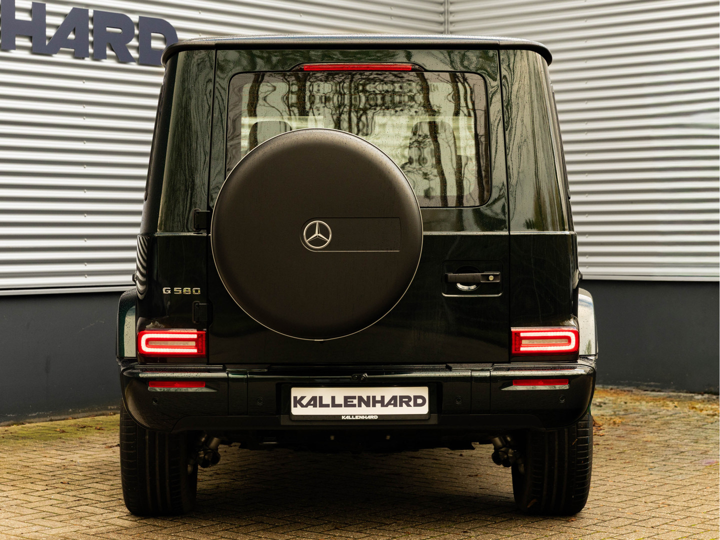 Mercedes-Benz Mercedes-Benz