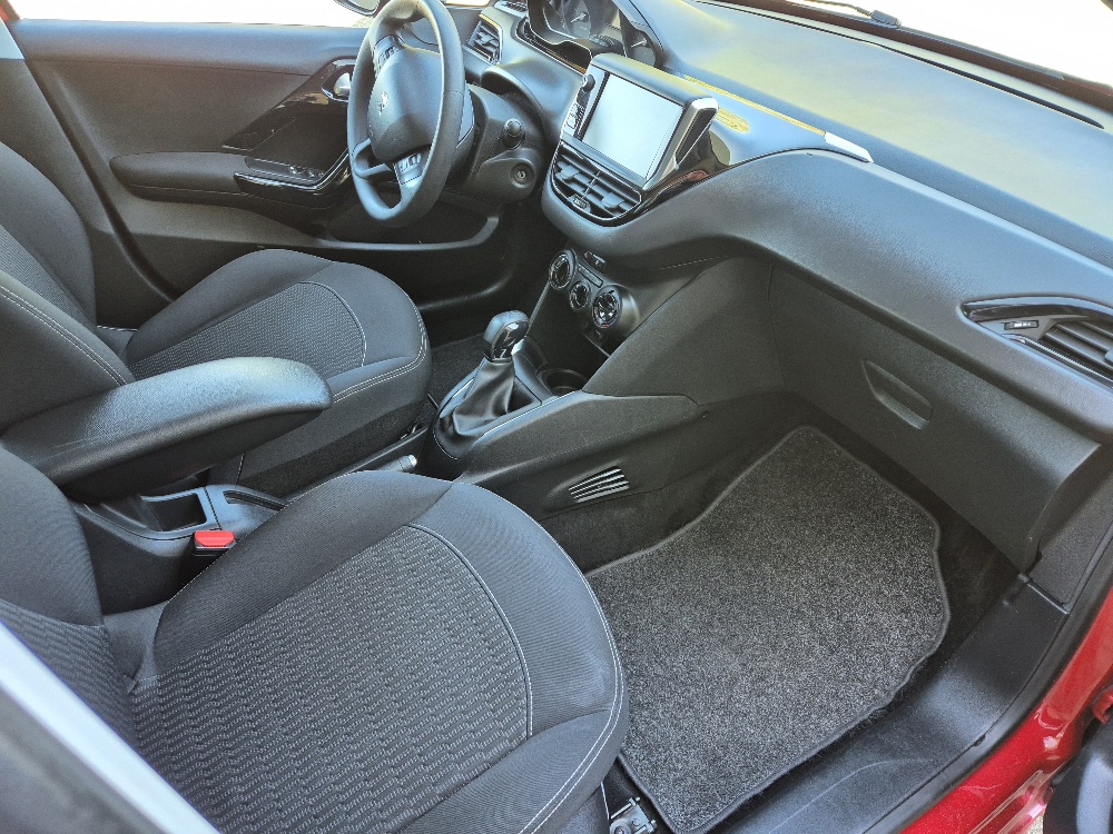 Peugeot Peugeot