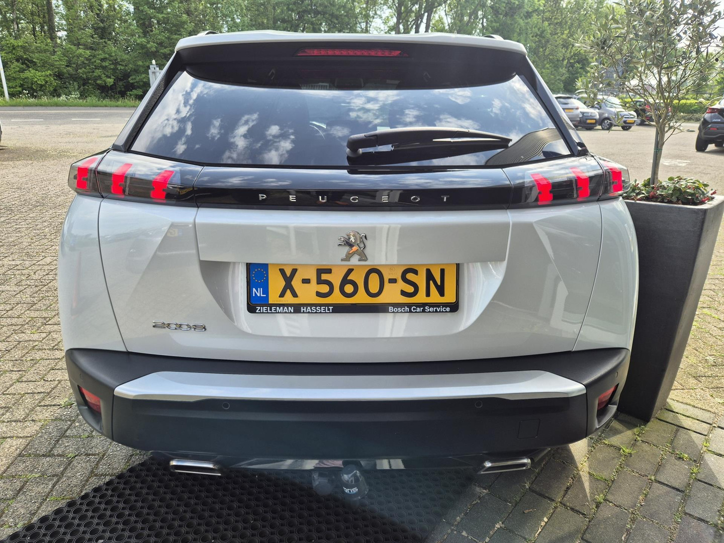 Peugeot