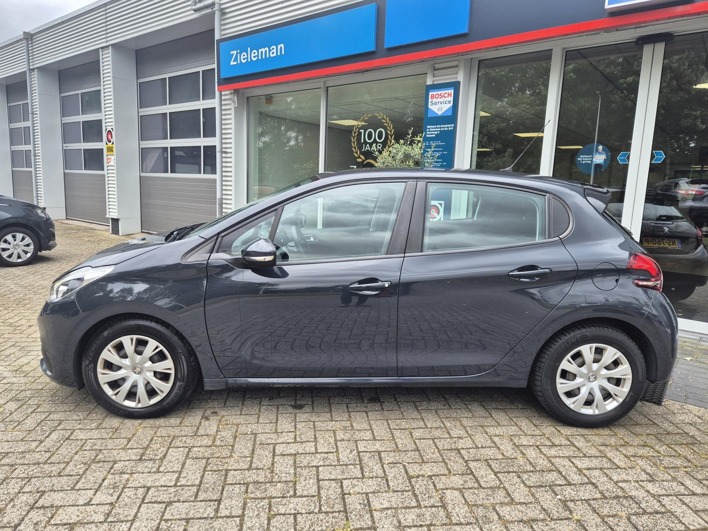 Peugeot Peugeot