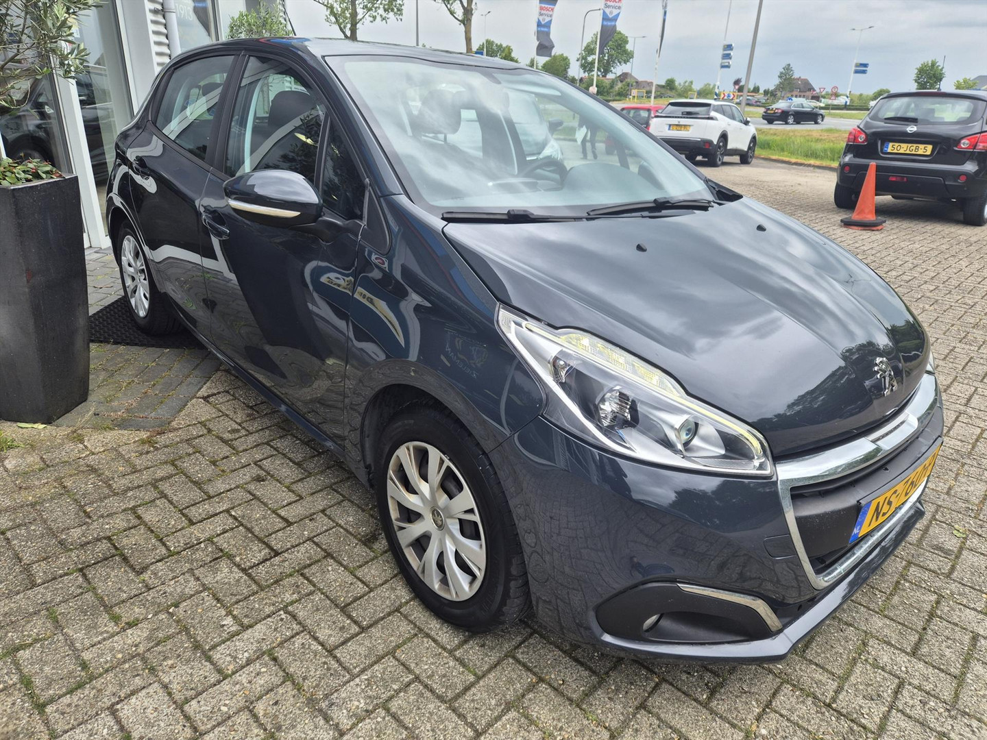Peugeot Peugeot