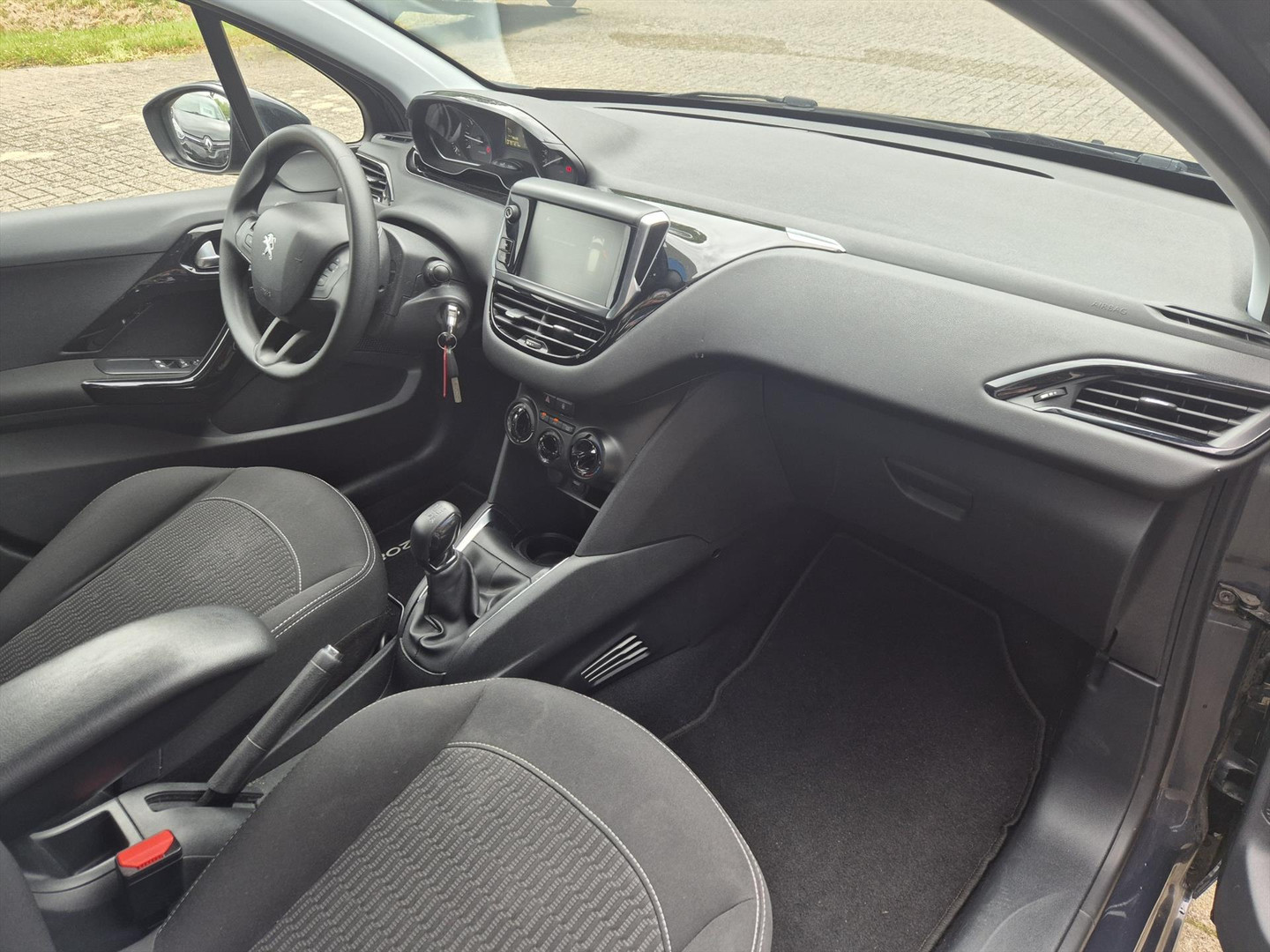 Peugeot Peugeot