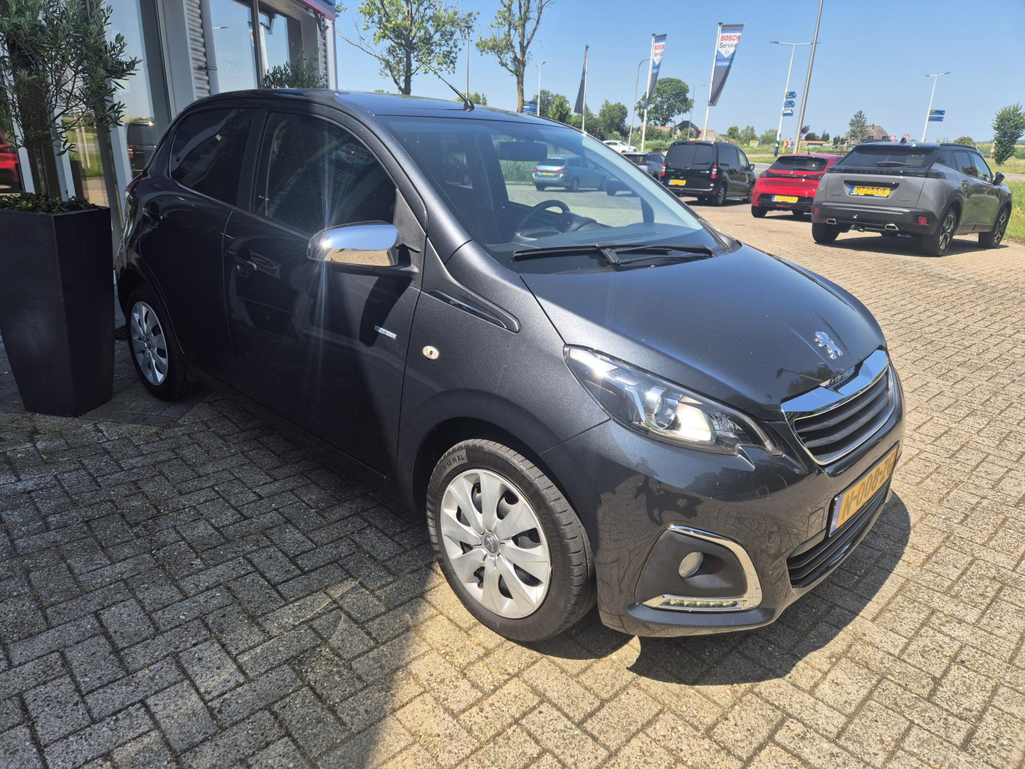 Peugeot Peugeot