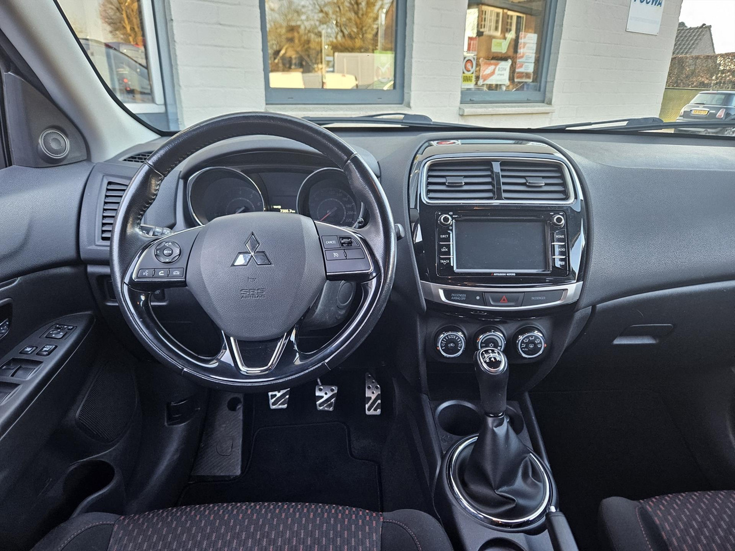 Mitsubishi Mitsubishi