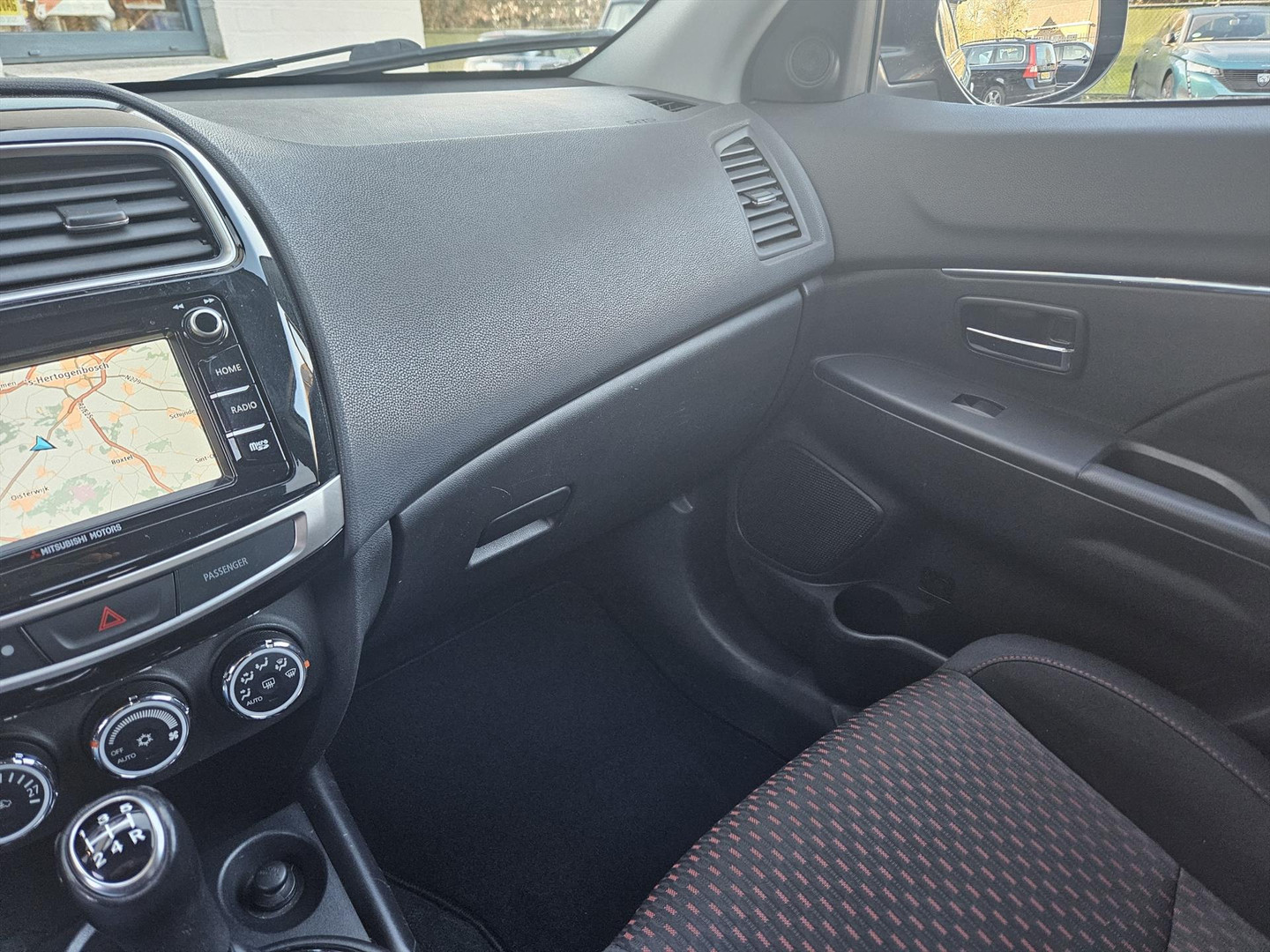 Mitsubishi Mitsubishi