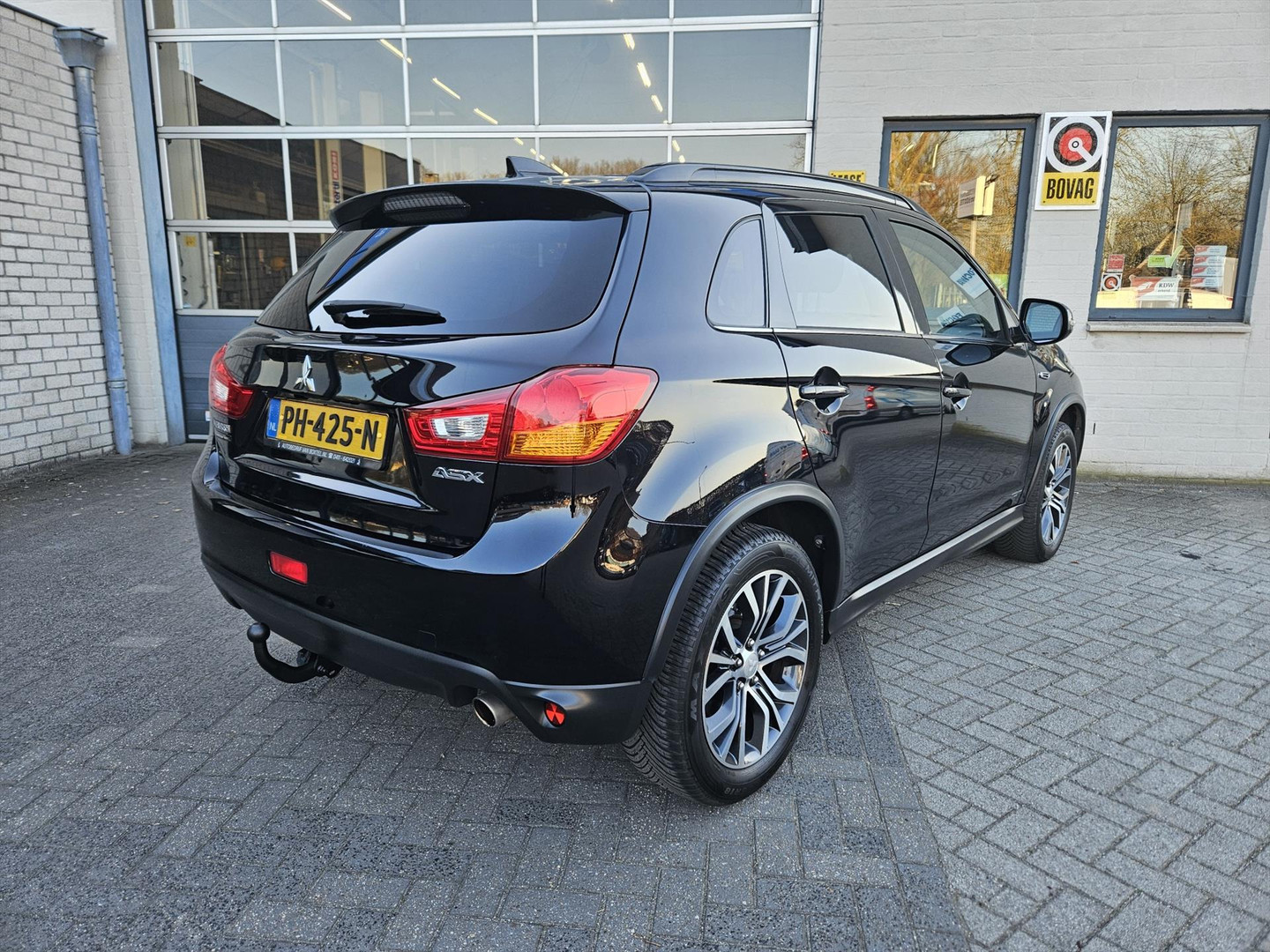 Mitsubishi Mitsubishi