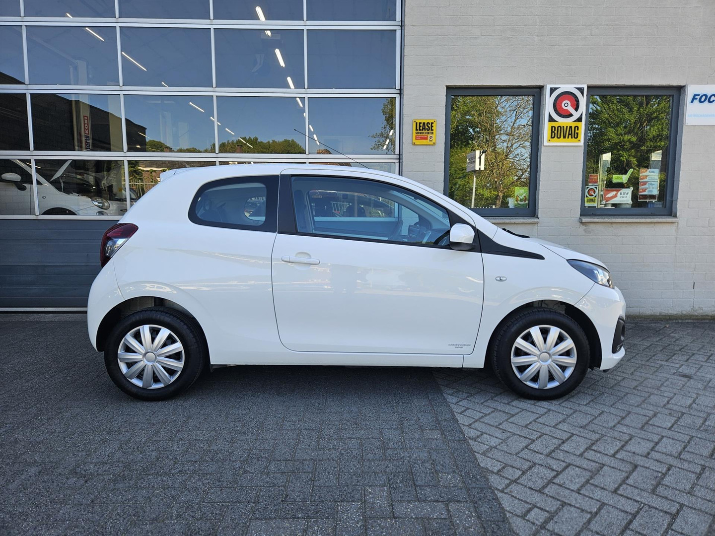 Peugeot