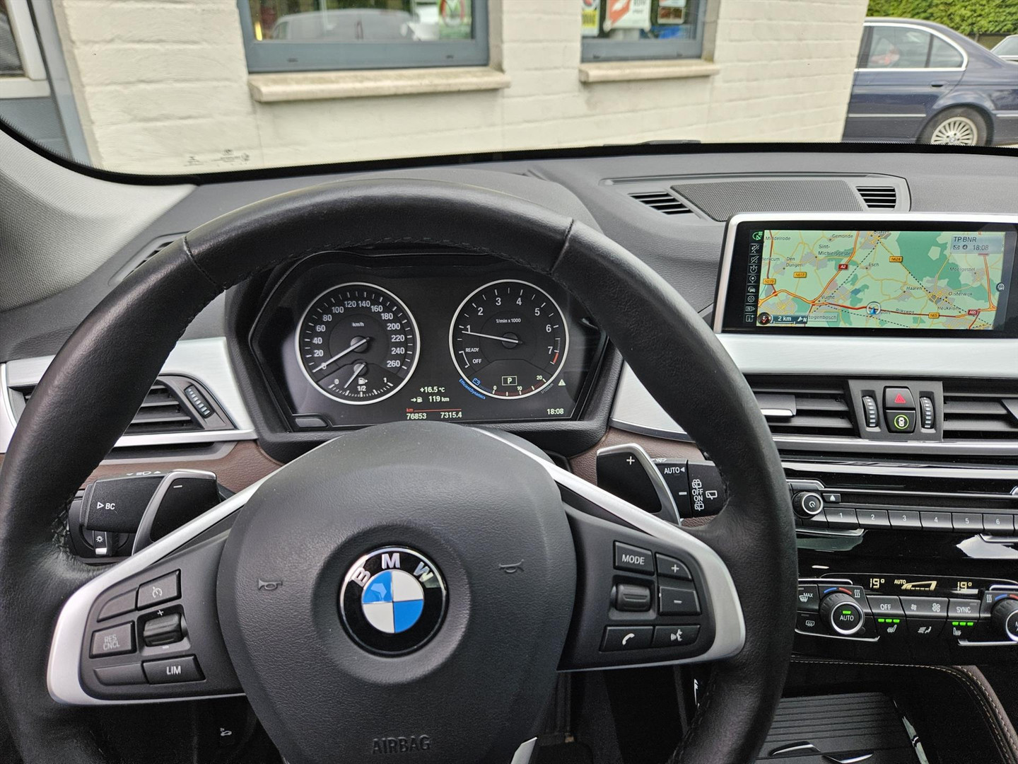 BMW BMW