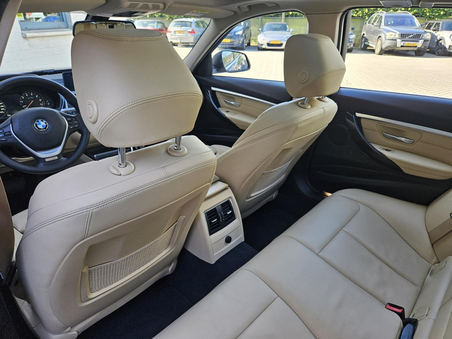 BMW BMW