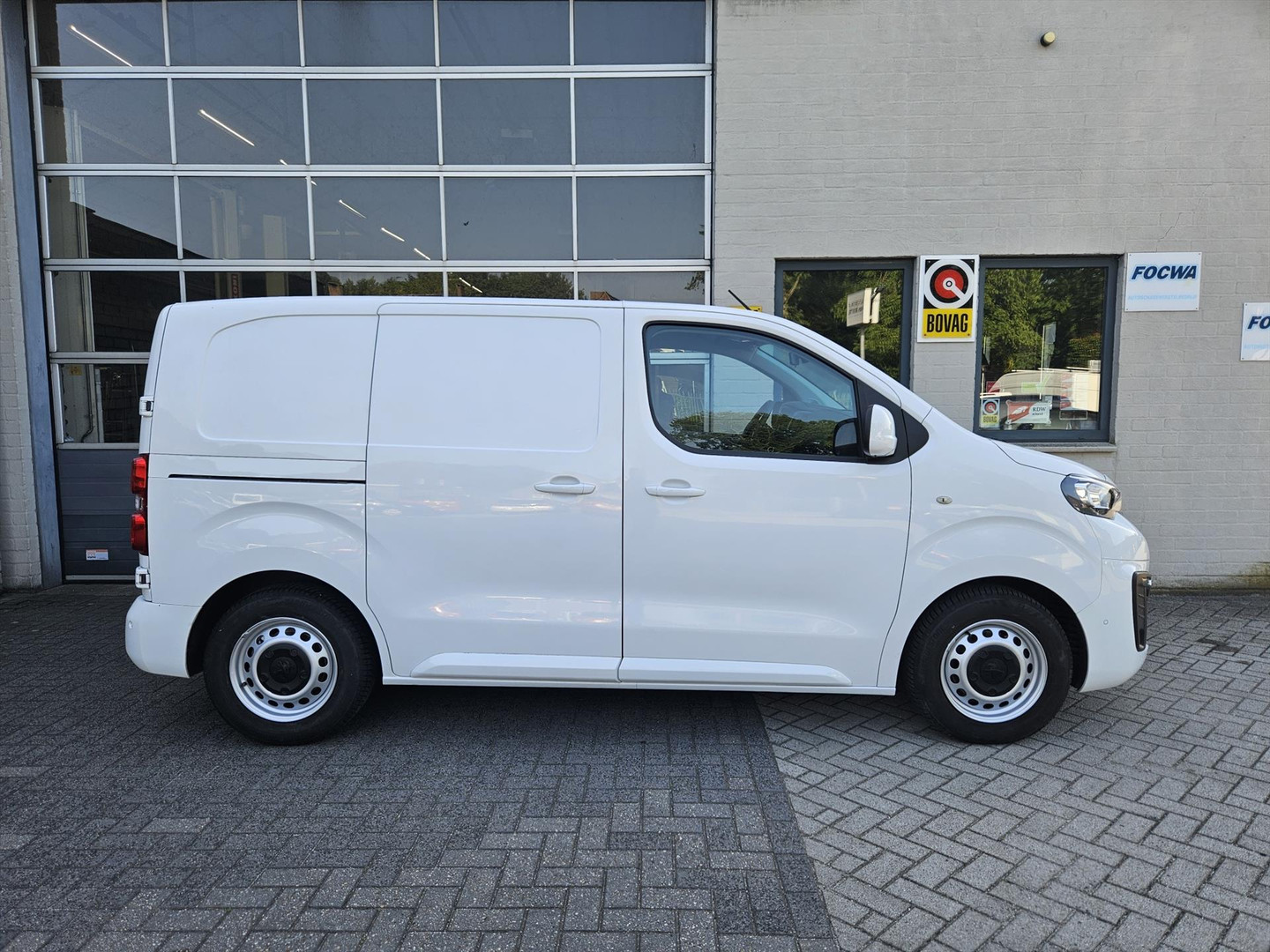 Peugeot Peugeot