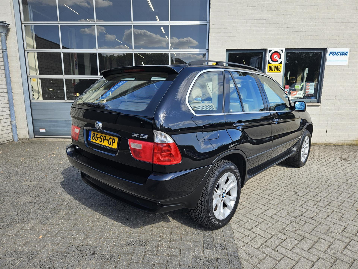 BMW