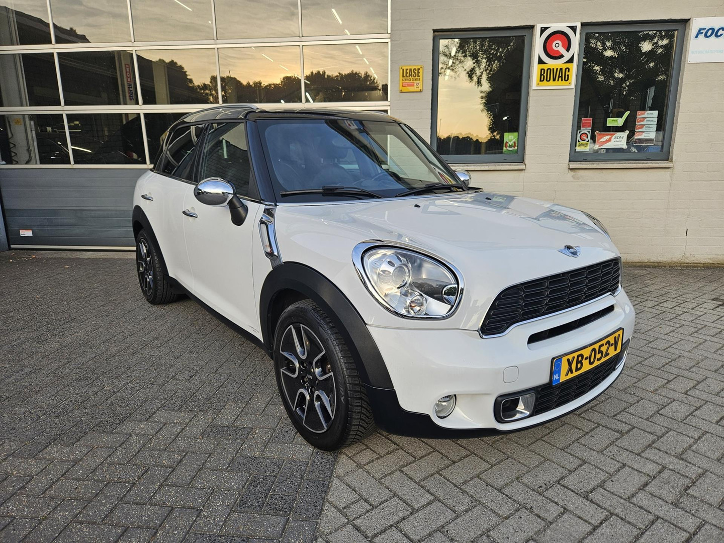 MINI