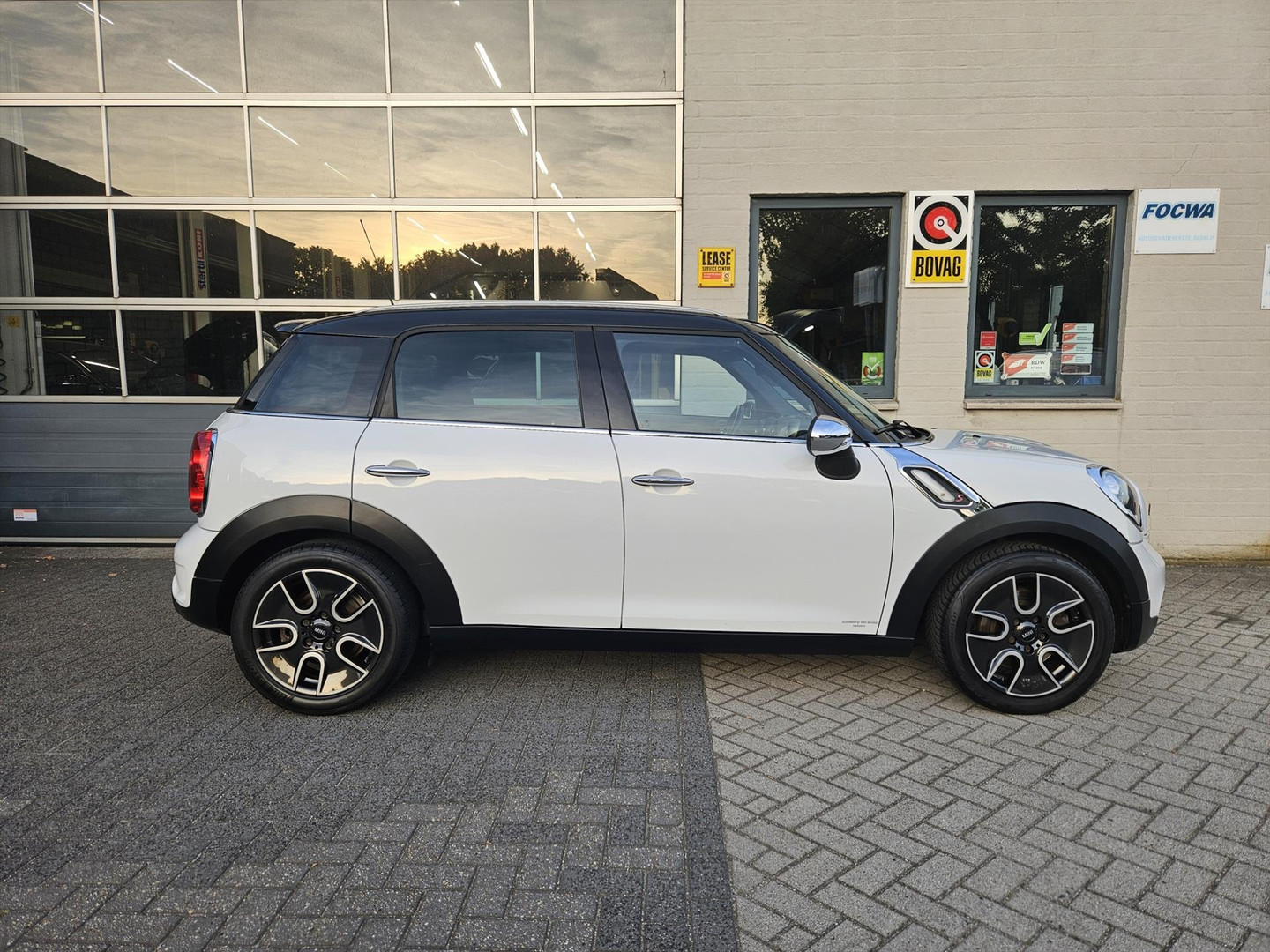 MINI