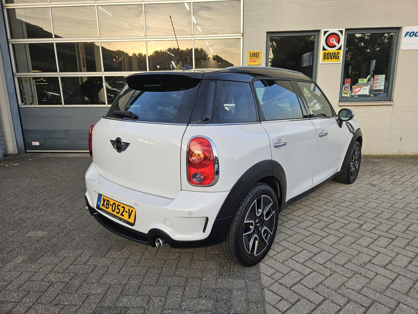 MINI