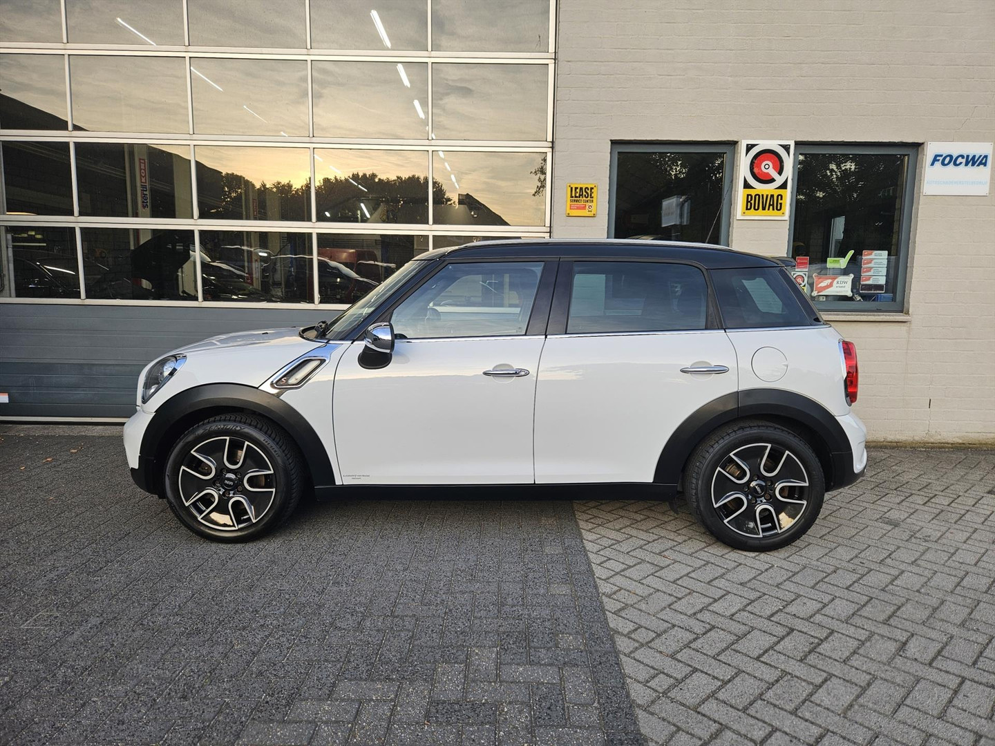 MINI