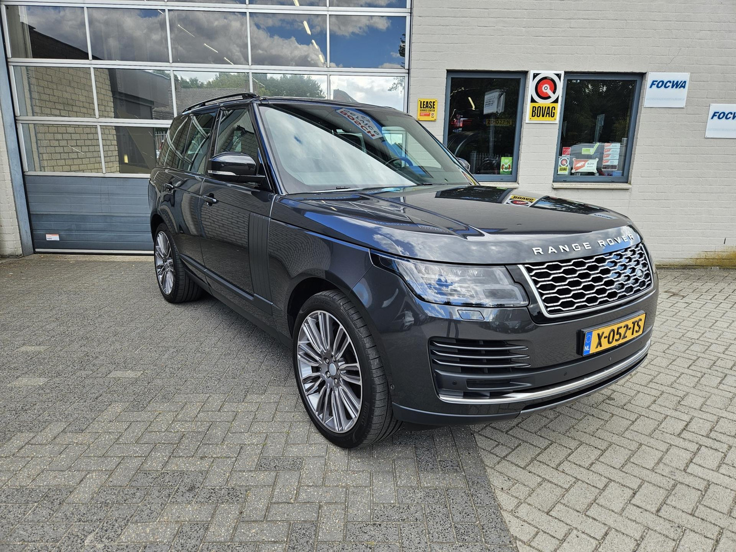 Land Rover Land Rover