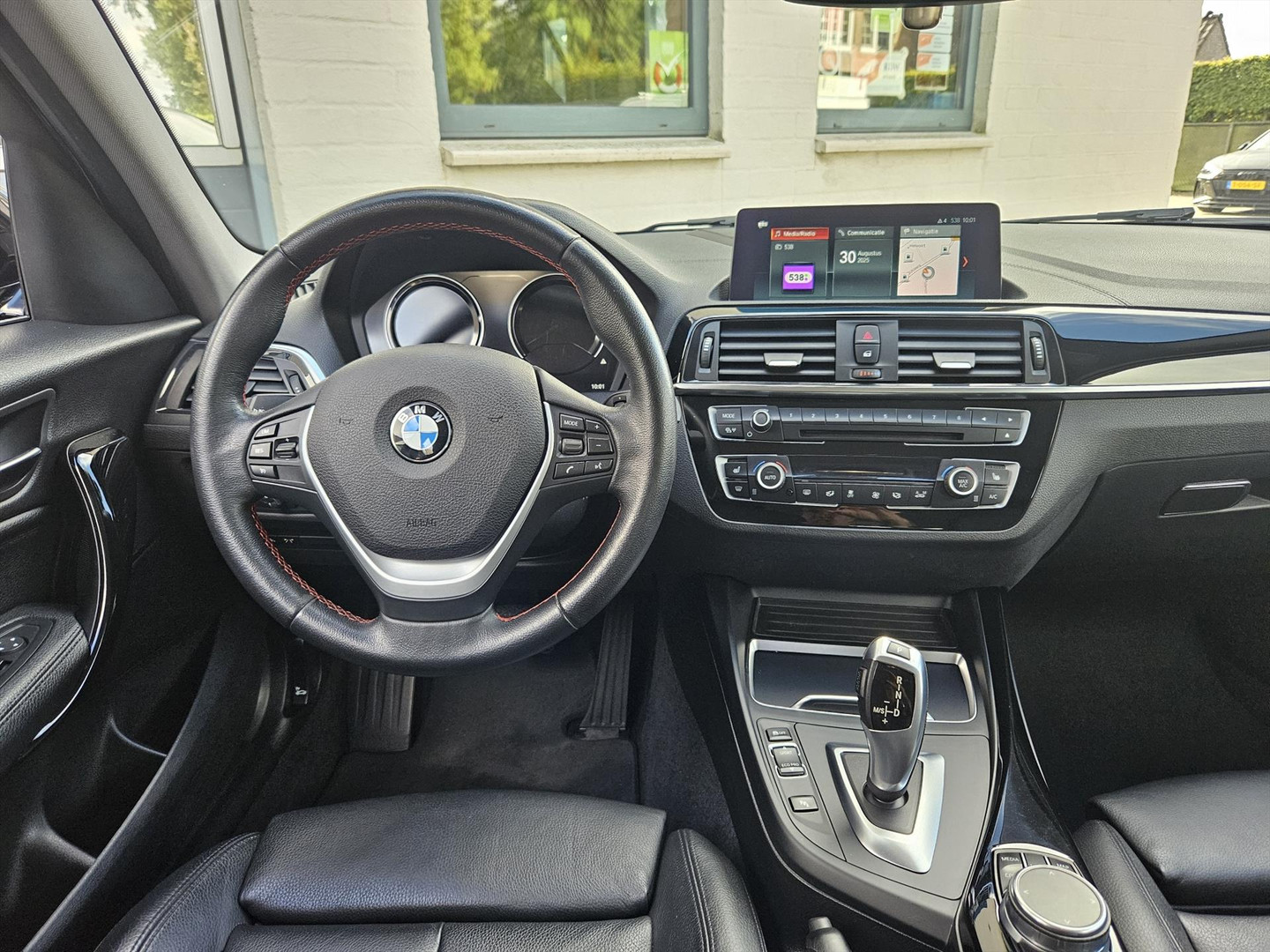 BMW BMW