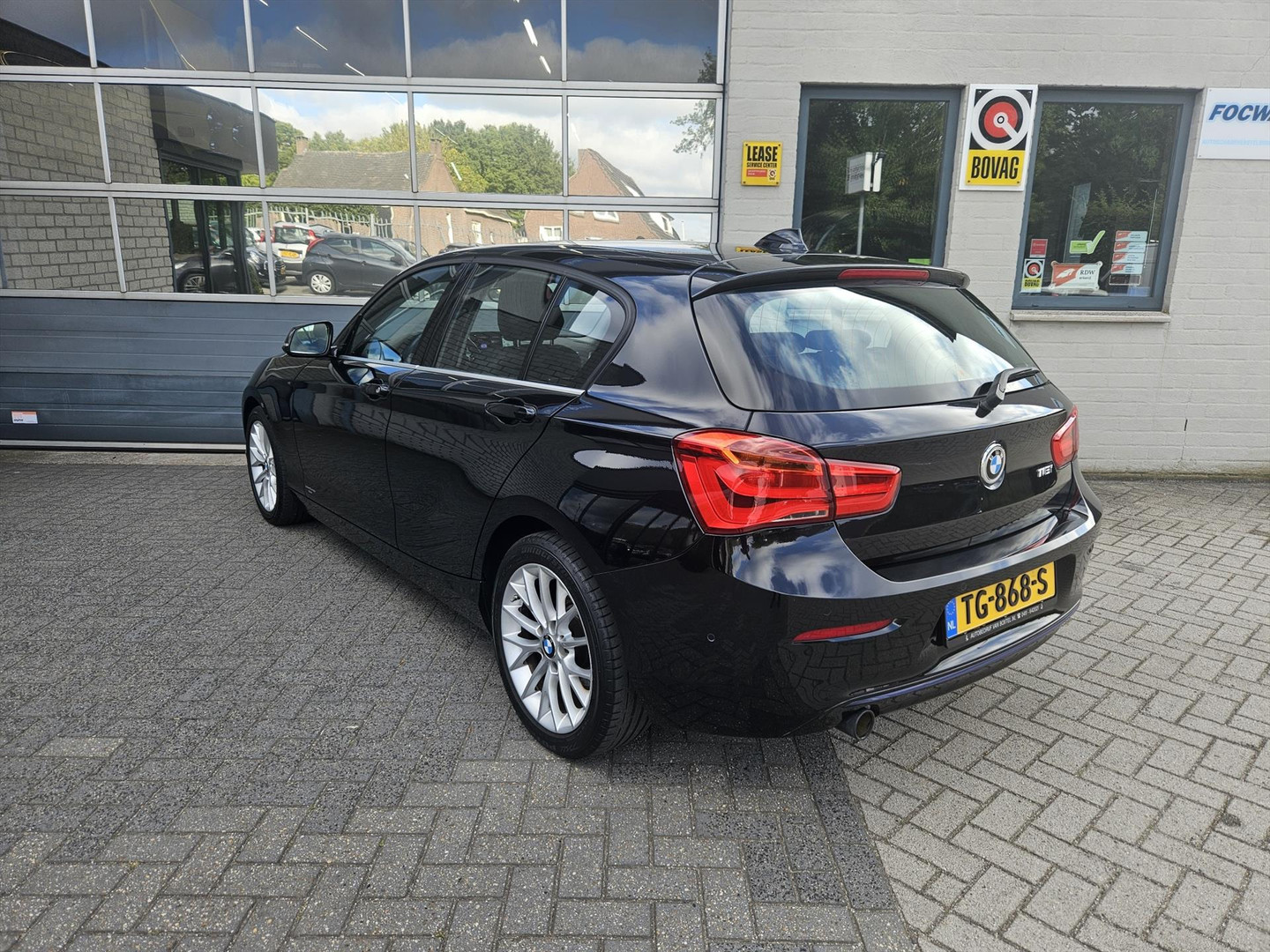 BMW BMW