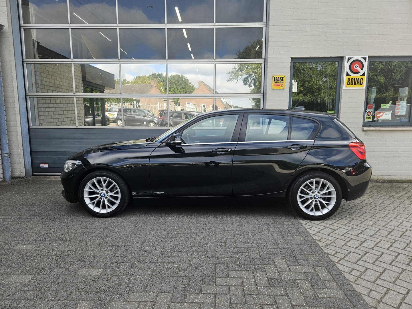 BMW BMW