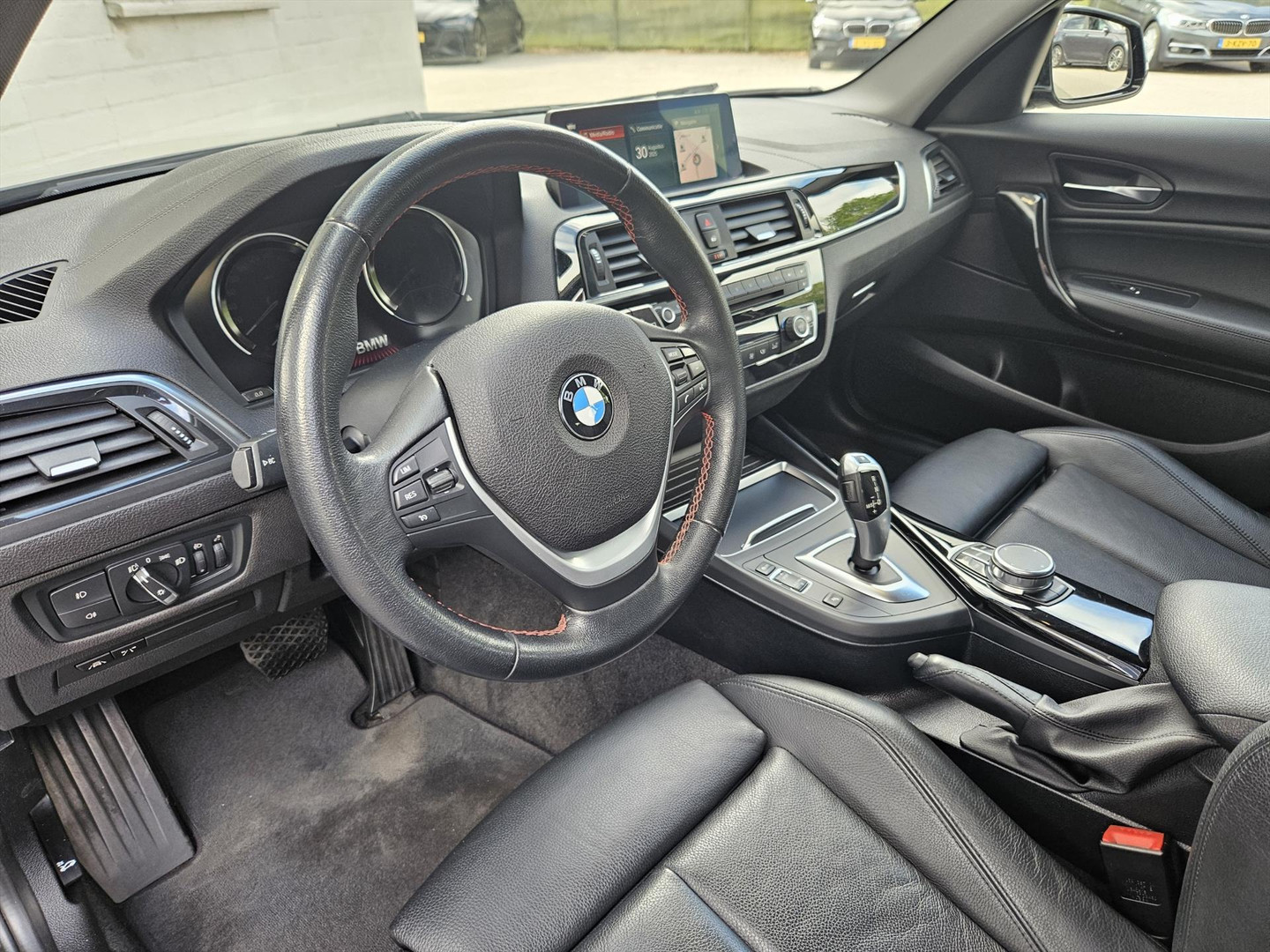 BMW BMW