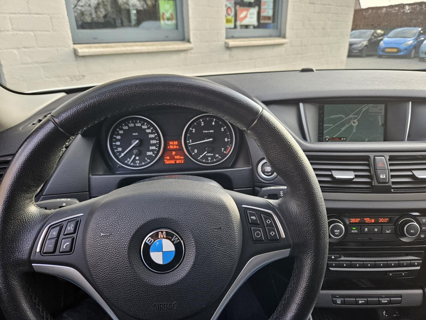 BMW BMW