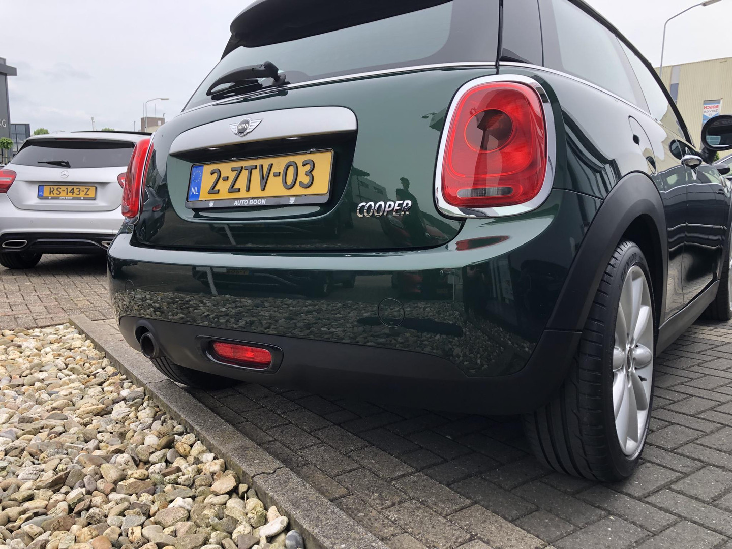 MINI