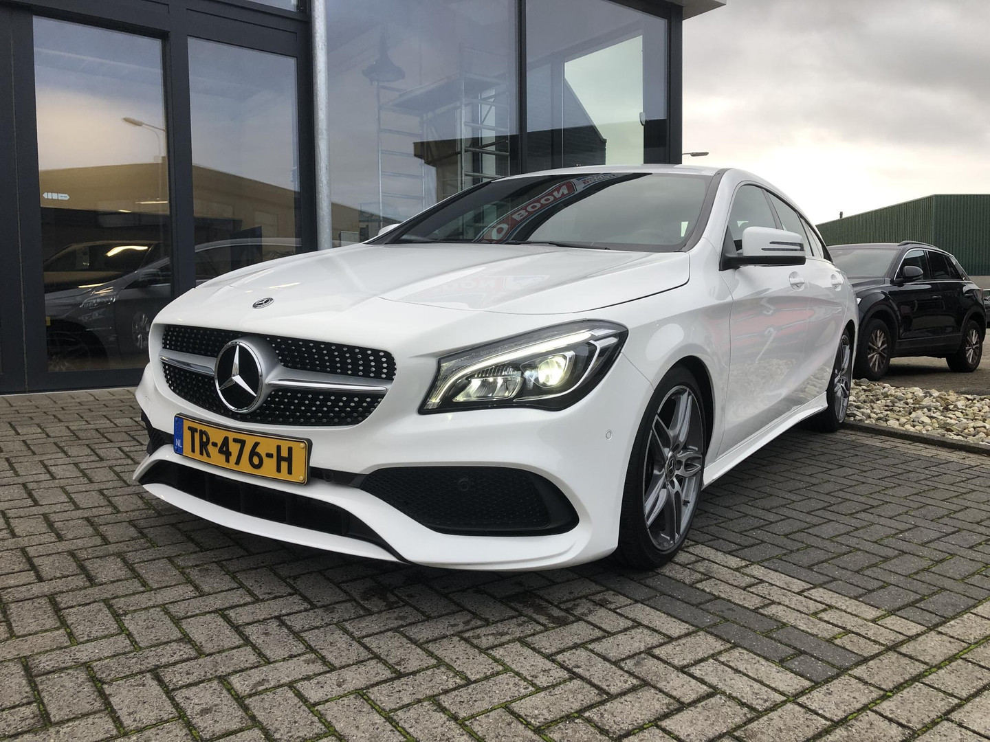 Mercedes-Benz