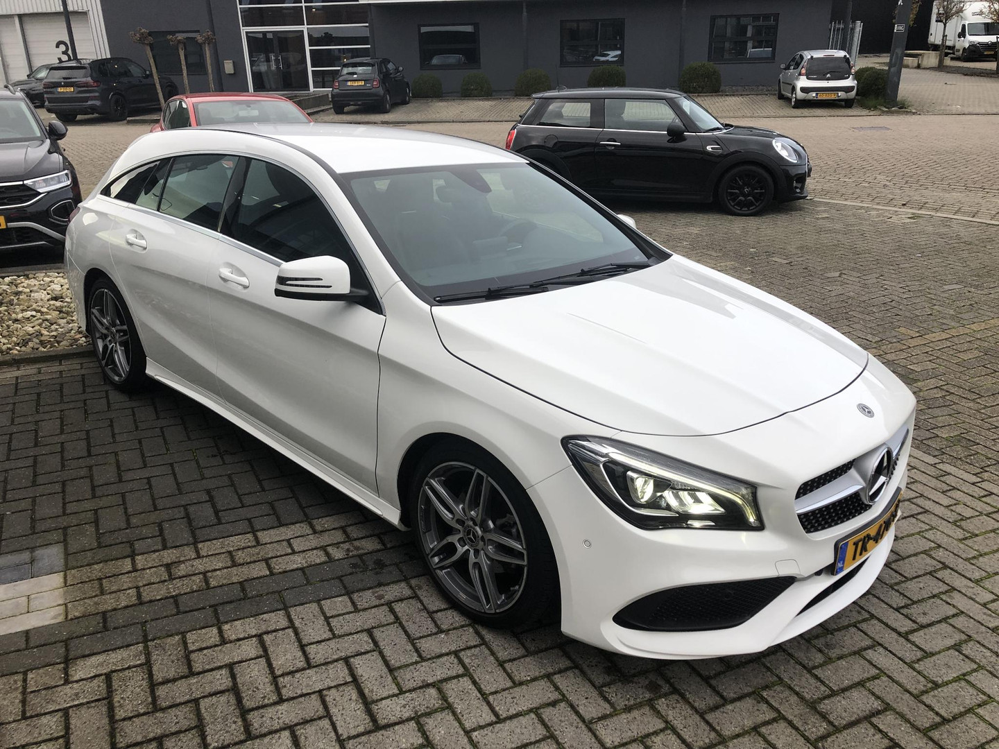 Mercedes-Benz