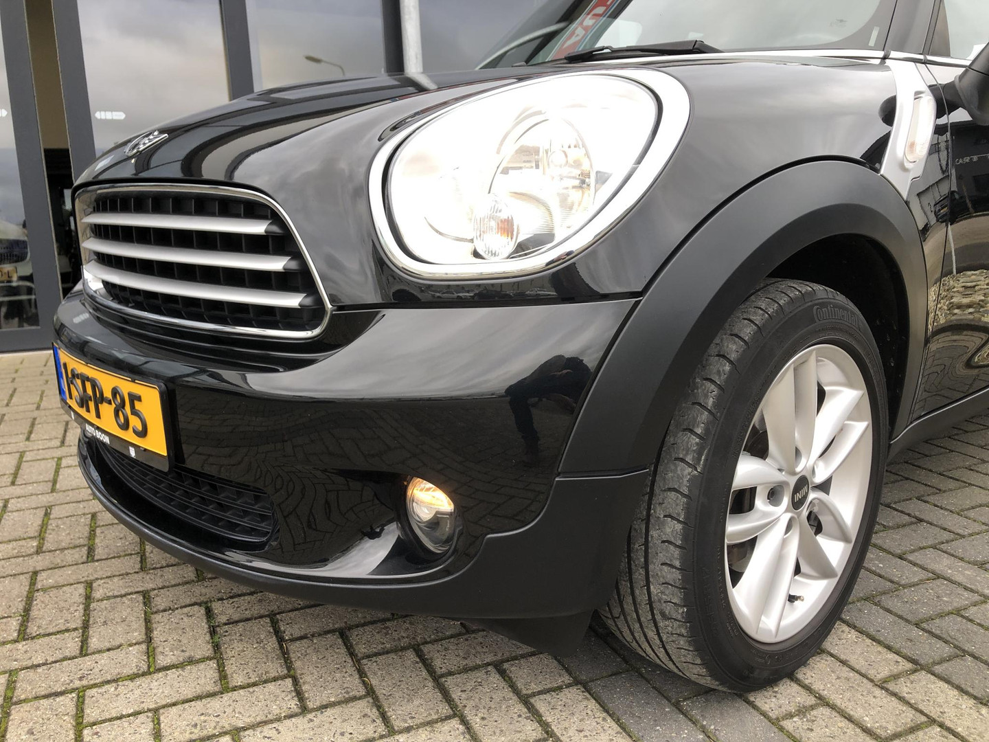 MINI