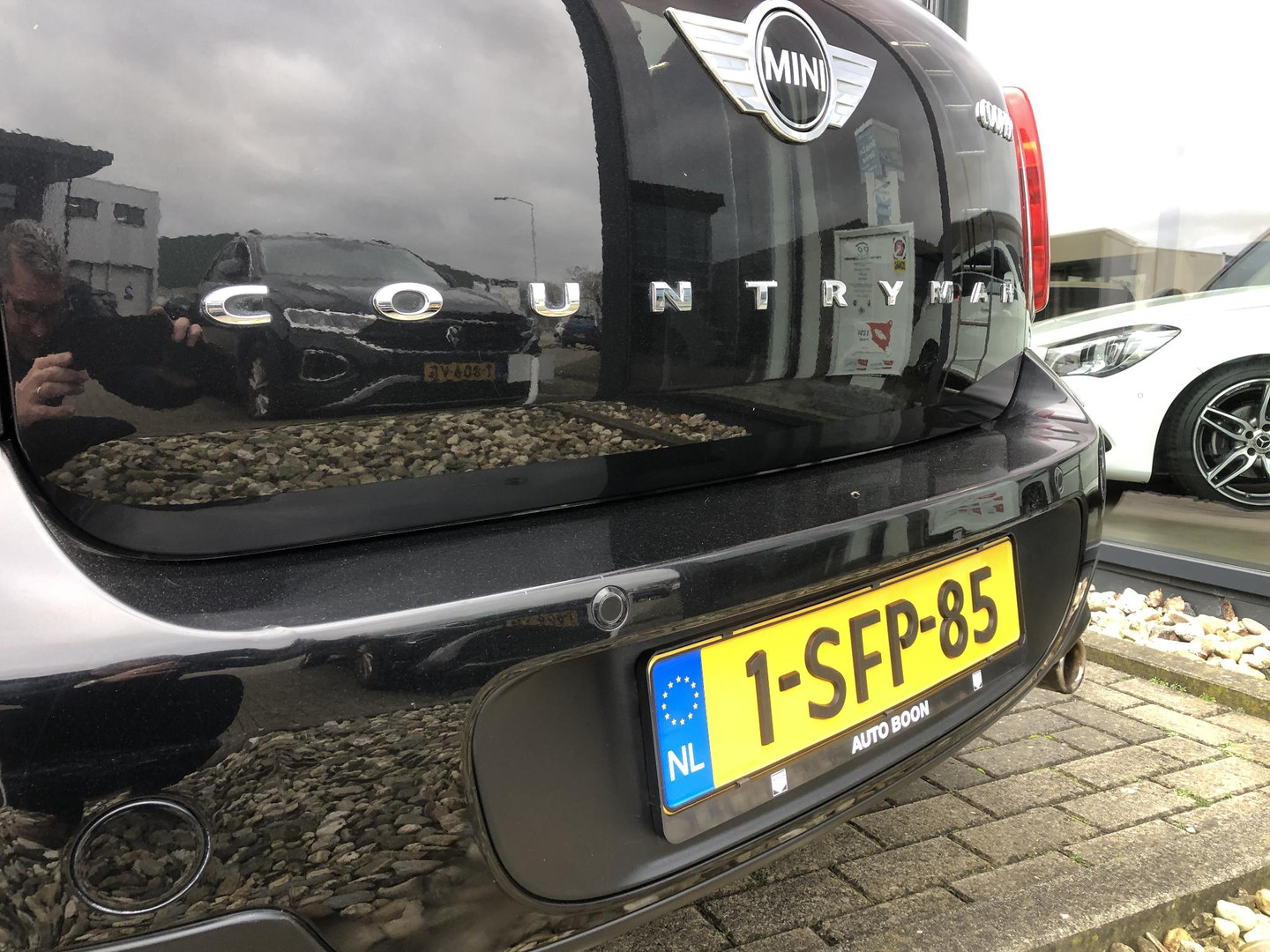 MINI