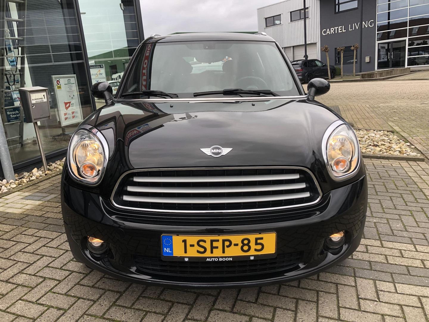 MINI
