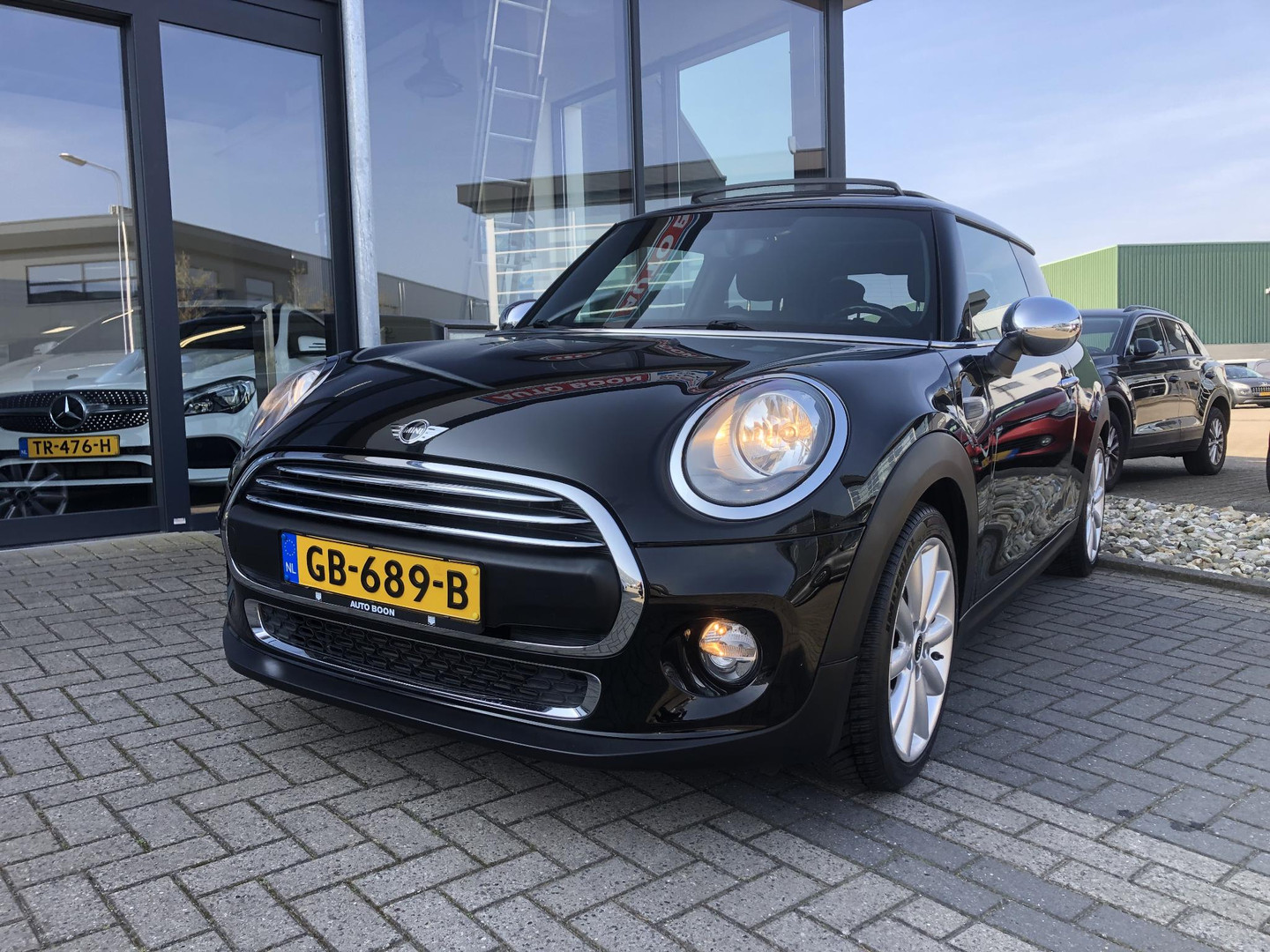 MINI