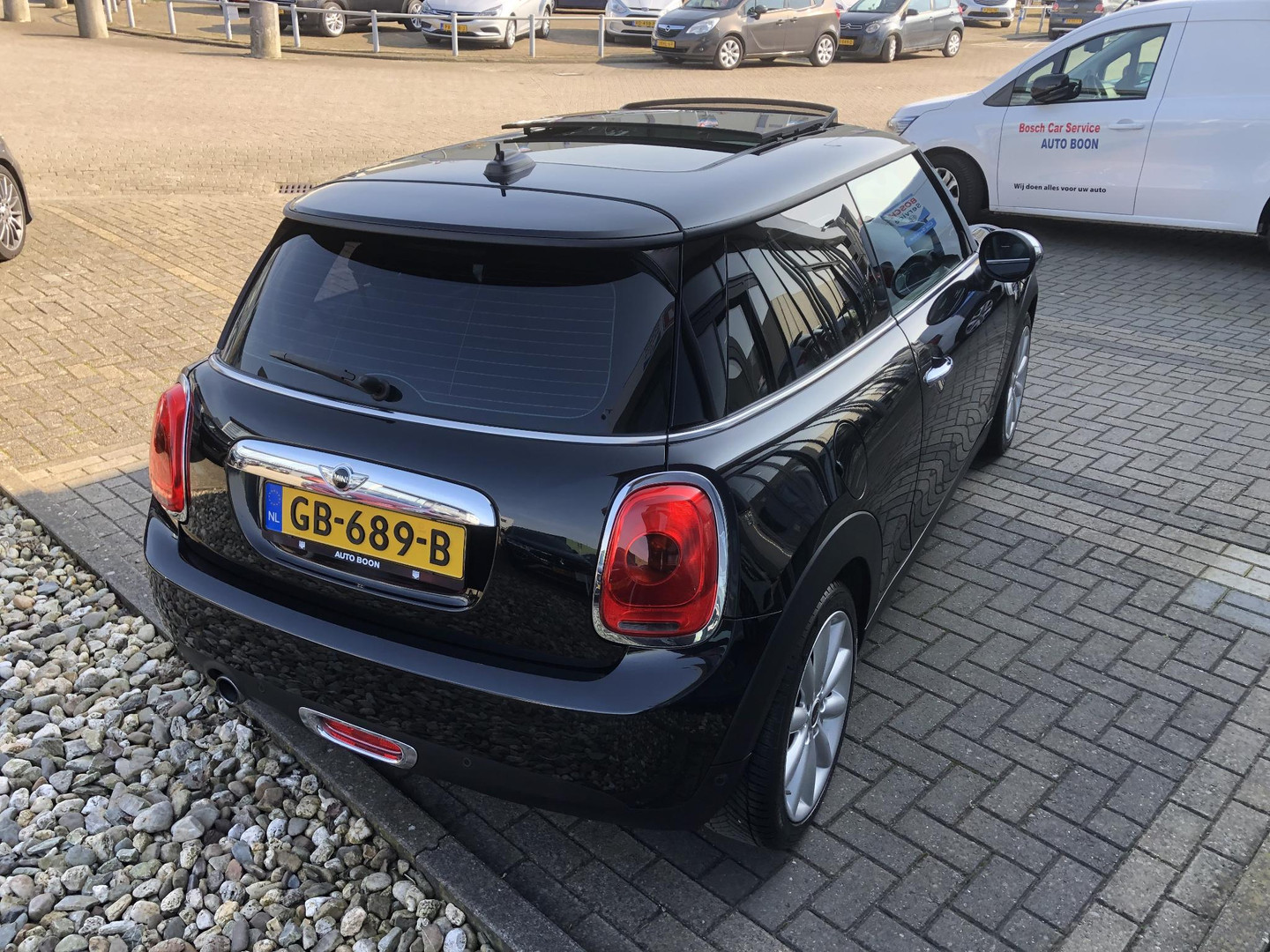 MINI