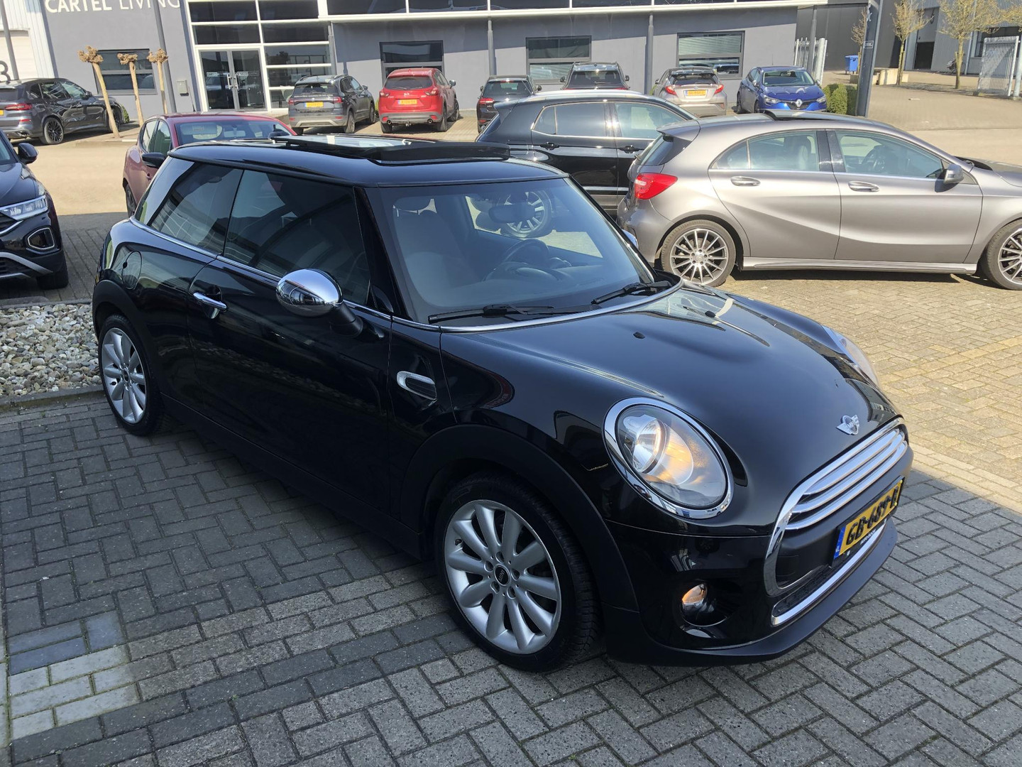 MINI