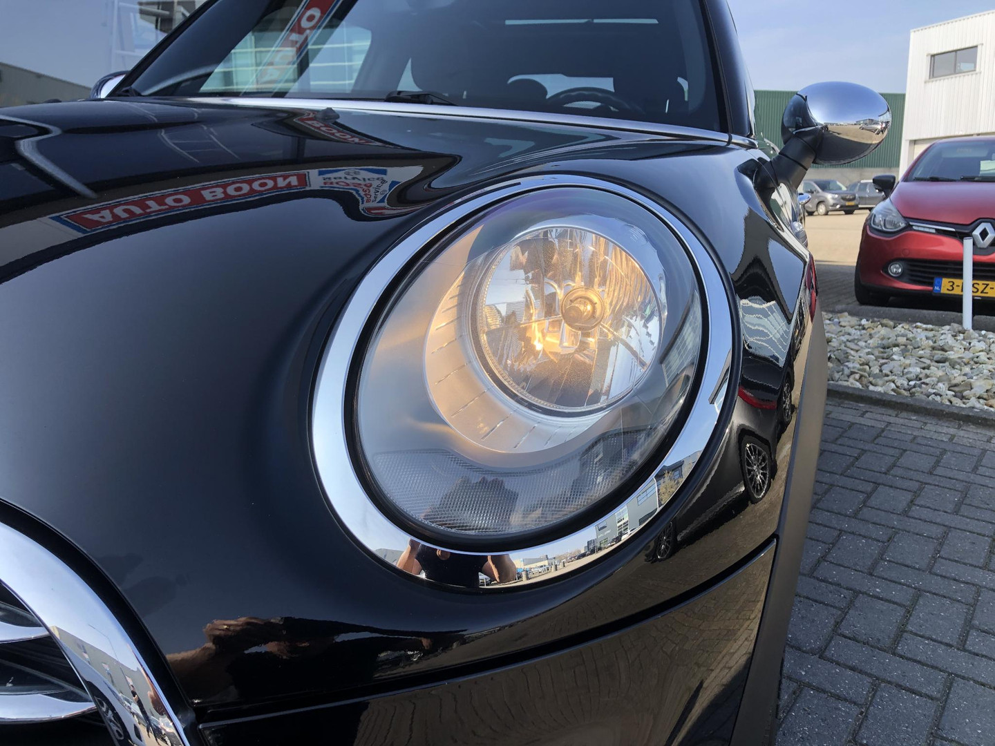 MINI
