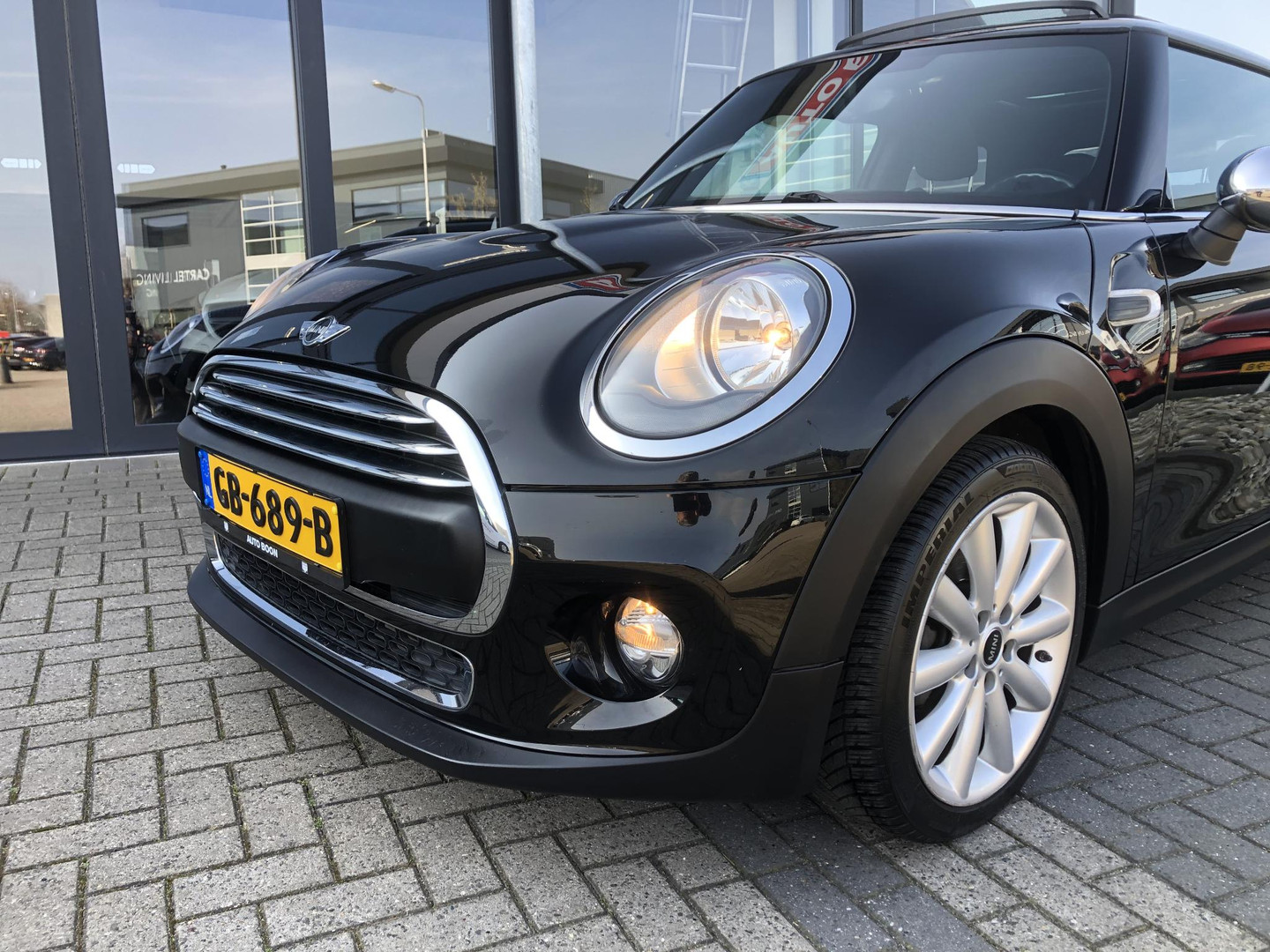 MINI