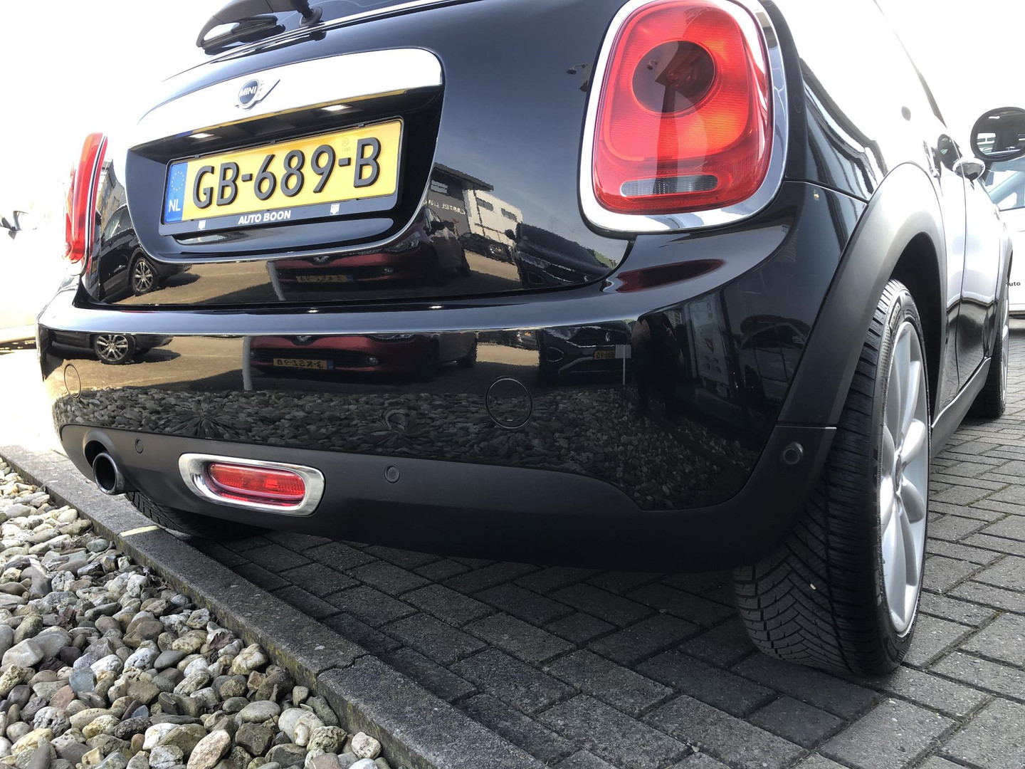 MINI