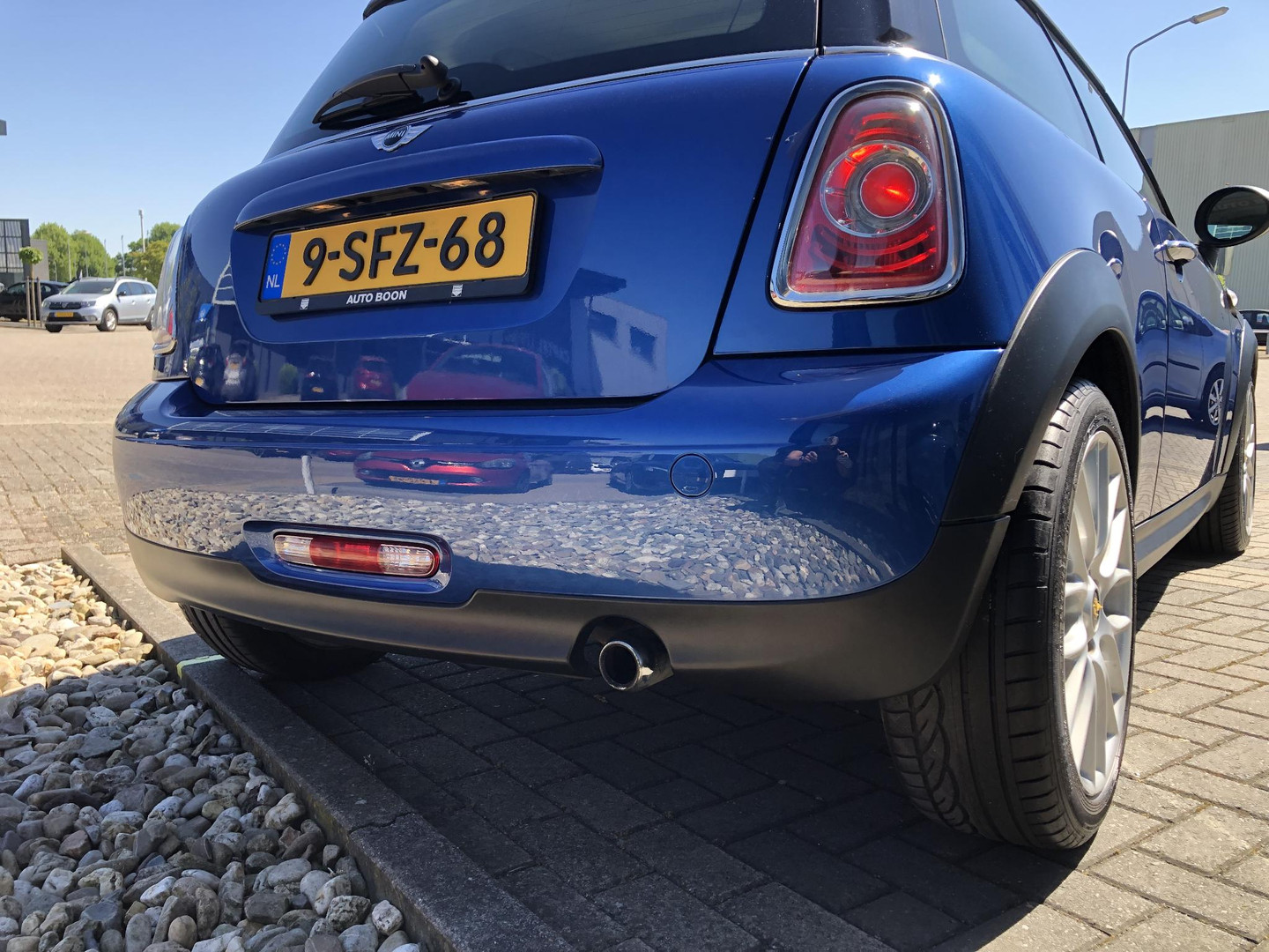 MINI