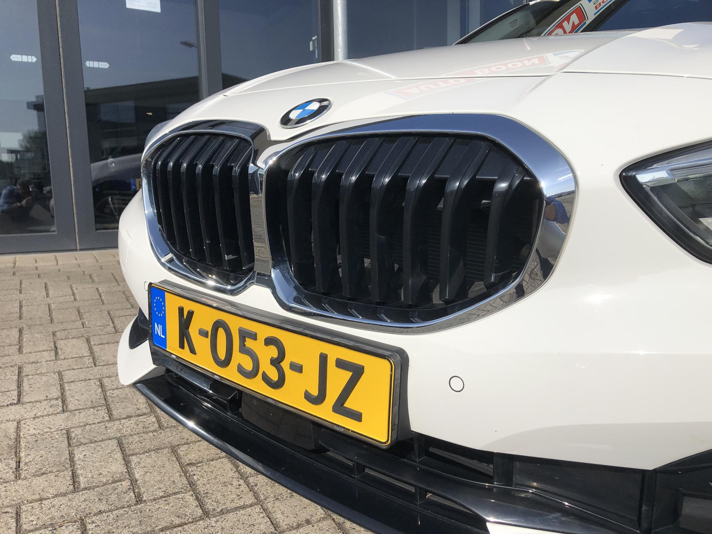 BMW