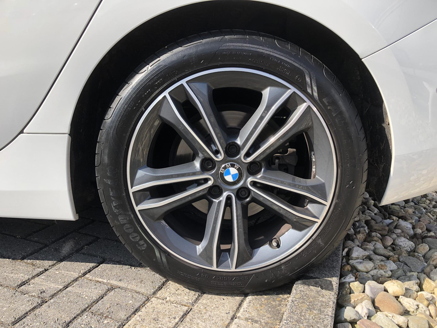 BMW