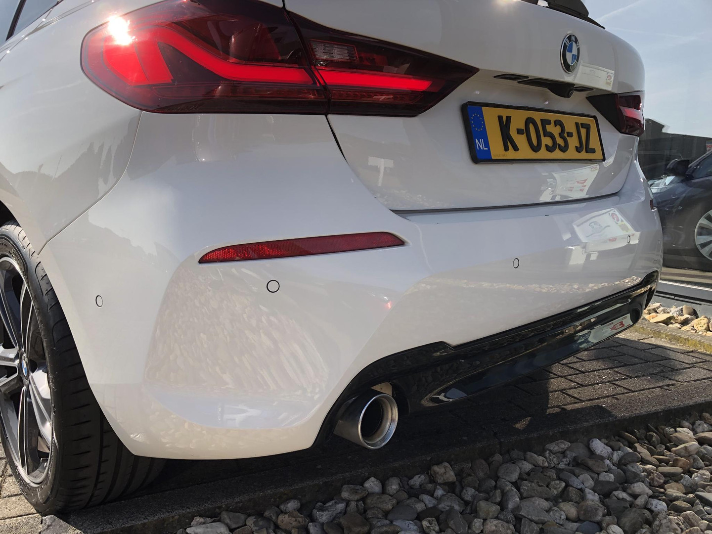 BMW