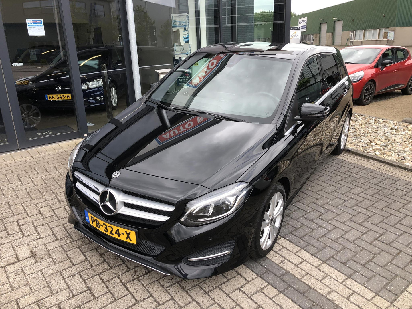 Mercedes-Benz