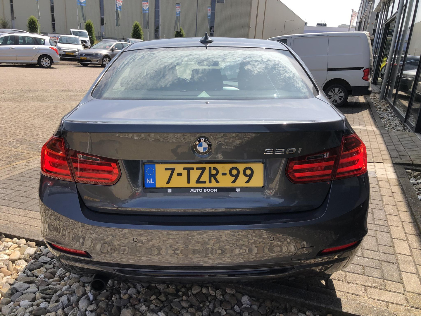 BMW